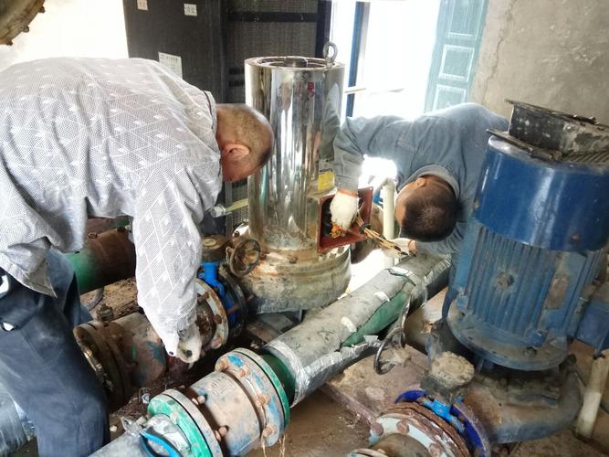 云溪区地源热泵机组维修的相关图片